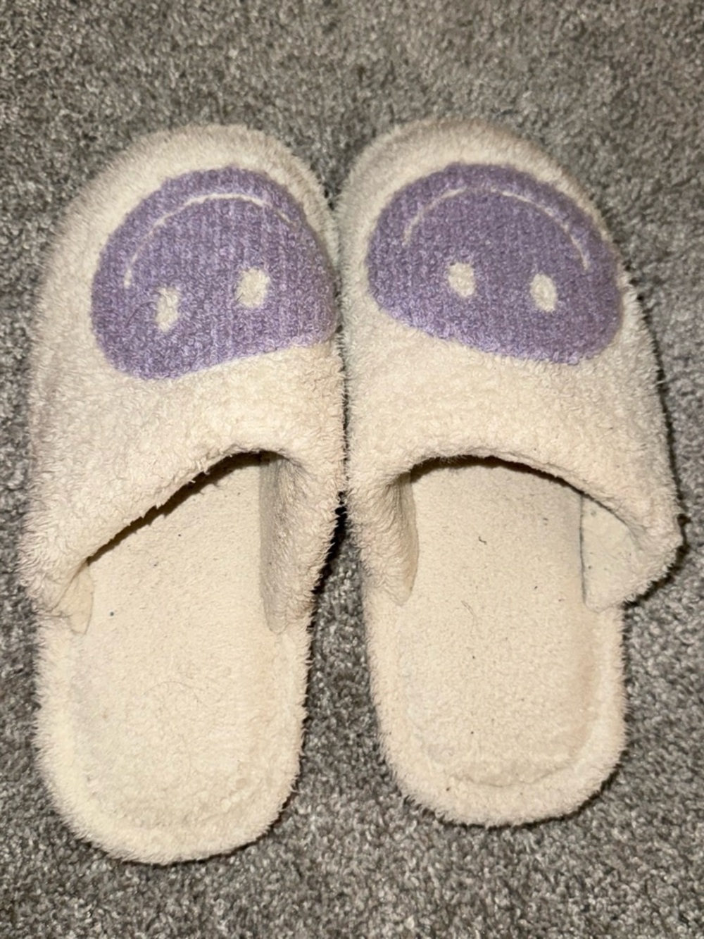 Cozy Cream Terry Slide Slippers with Lavender Smiley Accent